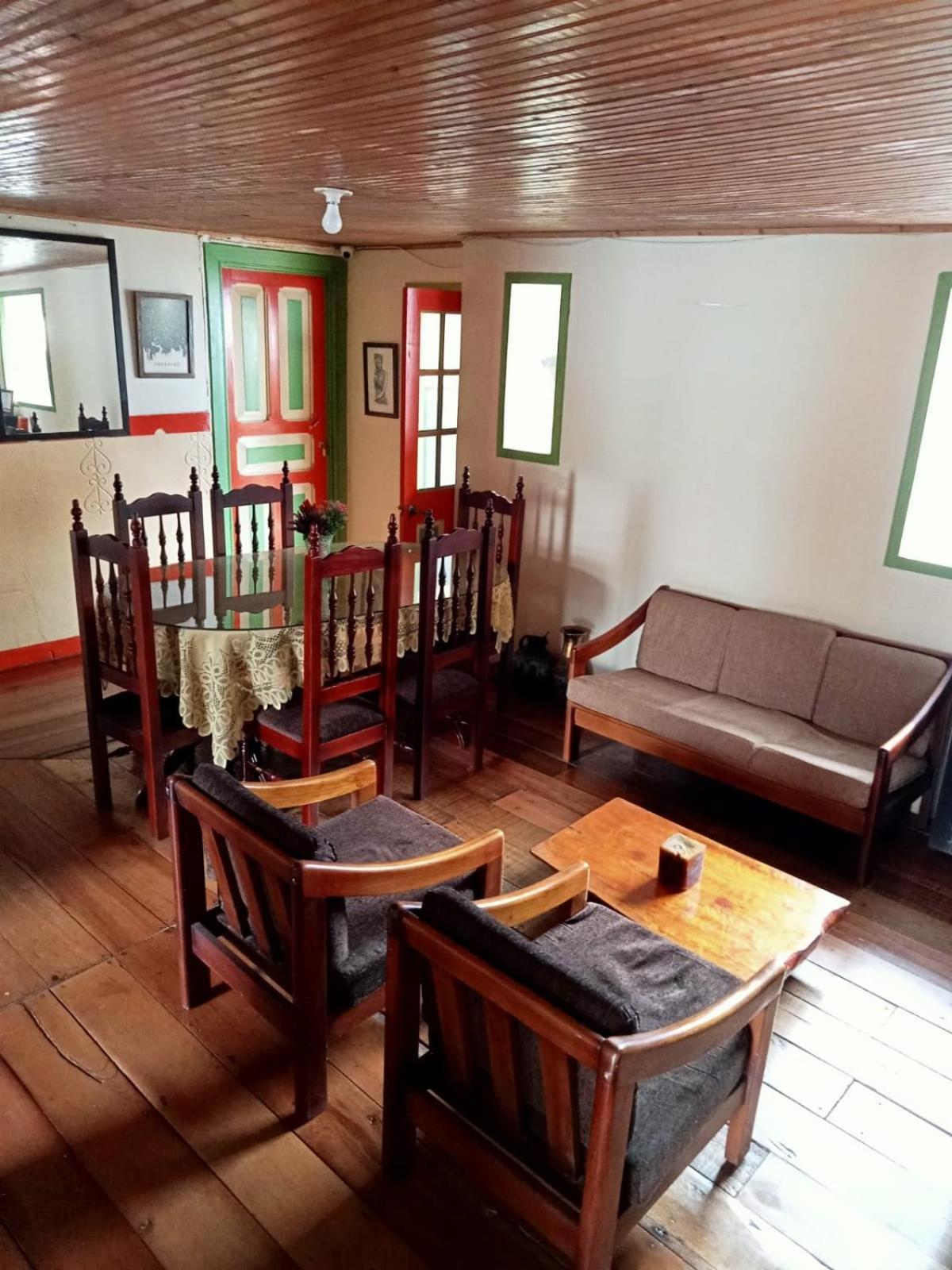 Hostal Restaurante La Gata Carola Salento Extérieur photo